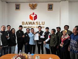 Perkuat Sinergi Sambut Pemilu 2029, PSI Kabupaten Bekasi Serahkan Administrasi ke Bawaslu
