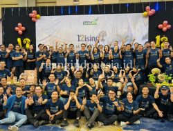 Rayakan HUT Ke-12, PrimeBiz Hotel Cikarang Beri Penghargaan Karyawan