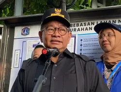 Bikin Warga Sulit Tidur, Pramono Anung Bakal Batasi Operasional Lapangan Padel